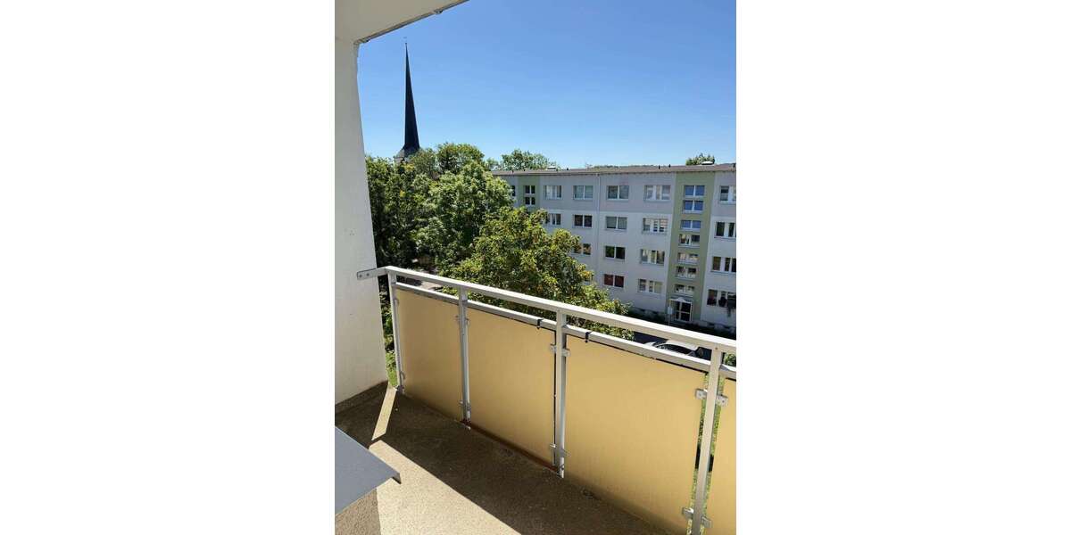Etagenwohnung Gera Langenberg - 4 Zimmer, 70 m&sup2;, 390&euro; | Angebot:27236903