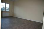 Etagenwohnung Zeitz - 3 Zimmer, 65 m&sup2;, 308&euro; | Angebot:19517927