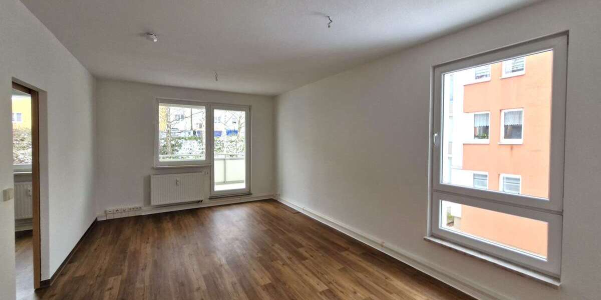 Etagenwohnung Gera Bieblach-Ost - 3 Zimmer, 69 m&sup2;, 356&euro; | Angebot:24764947