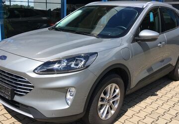 Ford Kuga 29.800 km 25.990 &euro; Triptis 07819