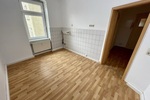 Wohnen in Gera-Debschwitz! Gemütliche 2 Raum-Wohnung. Bad mit Wanne und Fenster. - Etagenwohnung Gera Debschwitz | Angebot:26619880
