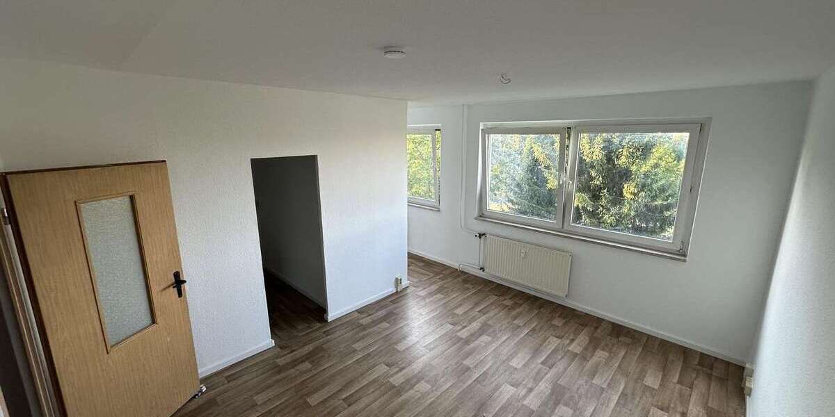 Etagenwohnung Gera Zeulsdorf - 1 Zimmer, 35 m&sup2;, 209&euro; | Angebot:27385397
