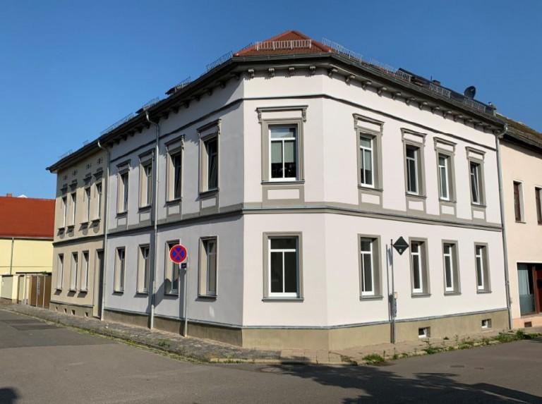 Dachgeschoßwohnung Meuselwitz - 4 Zimmer, 98 m&sup2;, 430&euro; | Angebot:23855718