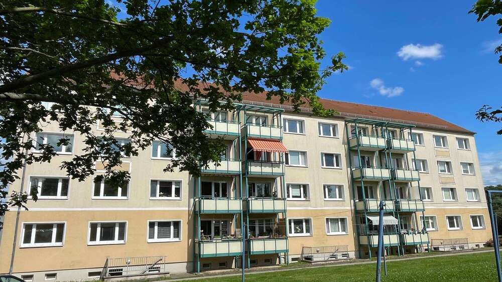 Etagenwohnung Zeitz Würchwitz - 2 Zimmer, 59 m&sup2;, 320&euro; | Angebot:27355355