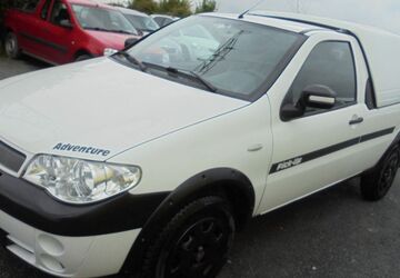 Fiat Strada 121.850 km 7.500 &euro; Schleifreisen 07629