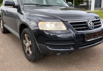 VW Touareg 283.000 km 3.990 &euro; Gera 07552