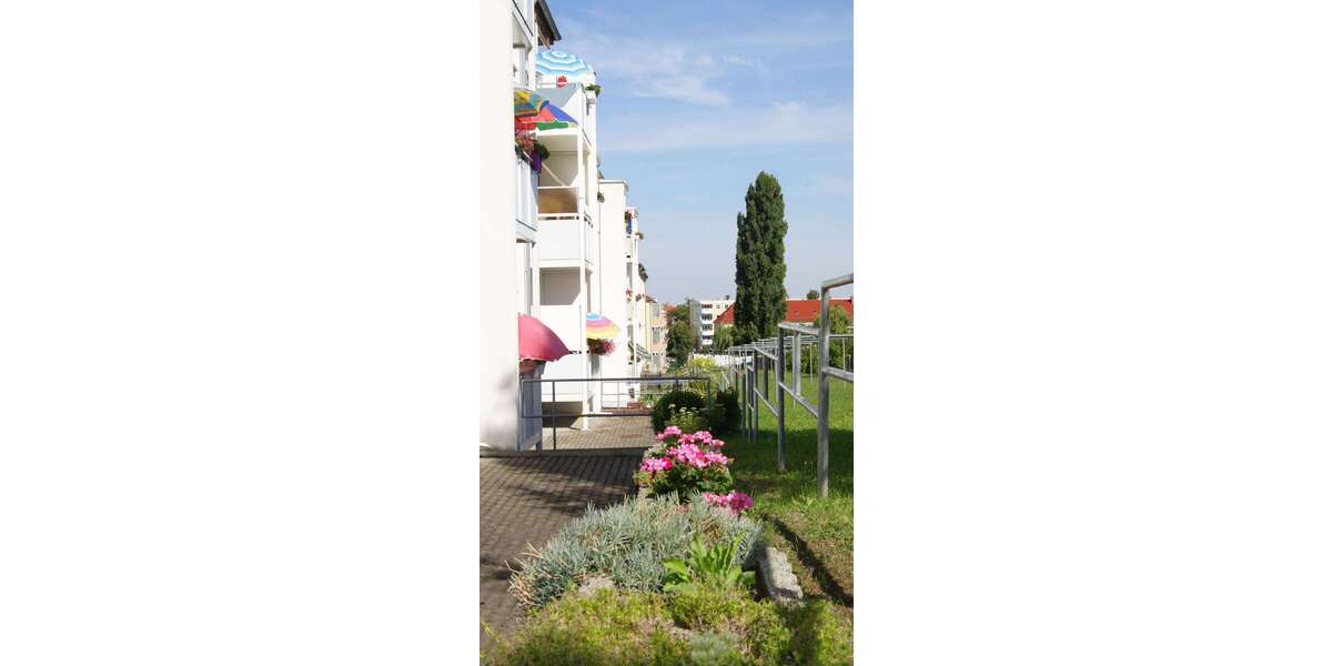 Etagenwohnung Zeitz - 2 Zimmer, 52 m&sup2;, 312&euro; | Angebot:24272873