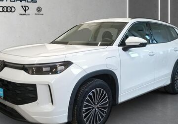 VW Tayron 30.000 km 39.333 &euro; Gera 07546