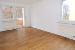 Etagenwohnung Werdau - 3 Zimmer, 59 m&sup2;, 340&euro; | Angebot:25428643