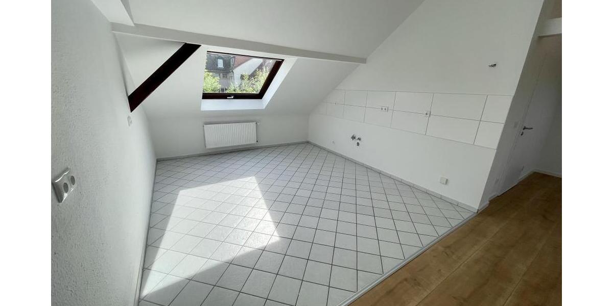 Wohnzimmer & Küche