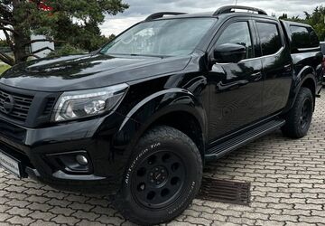 Nissan Navara 105.000 km 28.900 &euro; Zeitz 06712