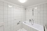 Mit Aufzug! Schicke 3 Raum Wohnung mit Dusche und Wanne im Zentrum von Gera. - Dachgeschoßwohnung Gera | Angebot:27357769