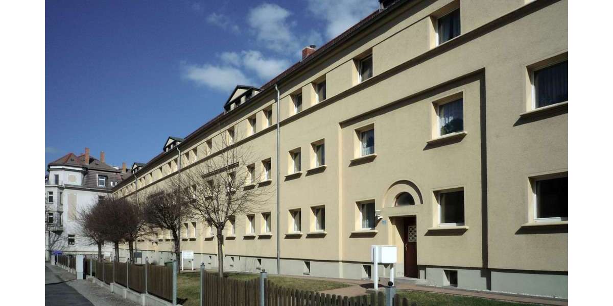 Etagenwohnung Gera - 2 Zimmer, 55 m&sup2;, 342&euro; | Angebot:27313162