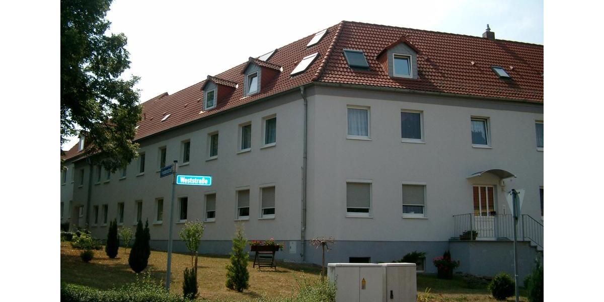 Dachgeschoßwohnung Elsteraue - 2 Zimmer, 60 m&sup2;, 360&euro; | Angebot:26690494