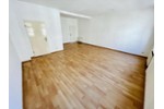 Wohnen in Gera Untermhaus! 3 Raum Wohnung mit Balkon (Südseite) und großen Wohnzimmer! - Etagenwohnung Gera Untermhaus | Angebot:26376571