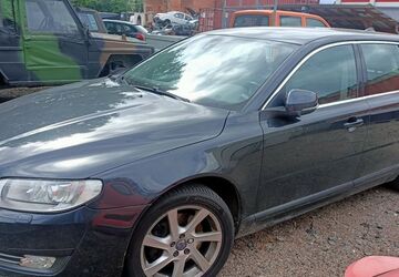 Volvo V70 176.907 km 8.000 &euro; Schkölen 07619