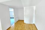 Etagenwohnung Zeitz - 2 Zimmer, 74 m&sup2;, 300&euro; | Angebot:23002163