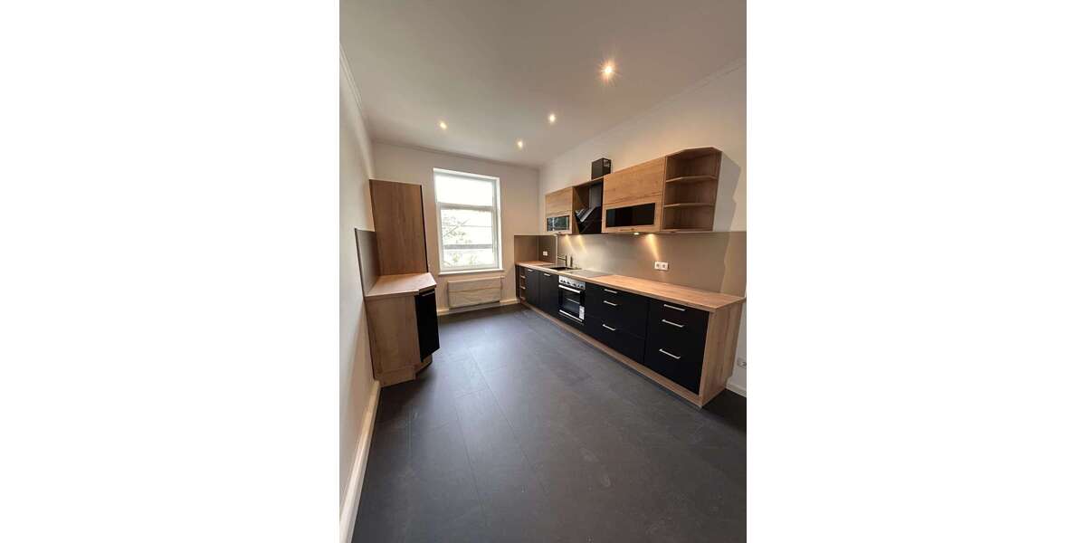 Etagenwohnung Werdau - 2 Zimmer, 65 m&sup2;, 522&euro; | Angebot:27313534