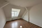 Dachgeschoßwohnung Gera - 2 Zimmer, 49 m&sup2;, 250&euro; | Angebot:25143817