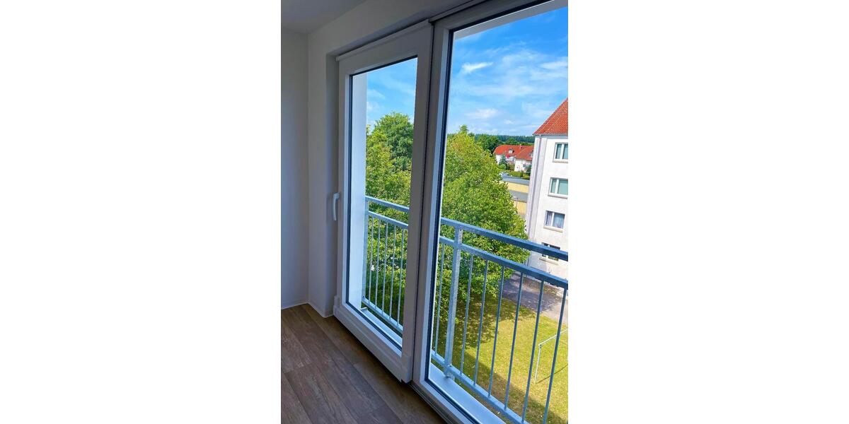 Etagenwohnung Weida - 3 Zimmer, 95 m&sup2;, 570&euro; | Angebot:21384205