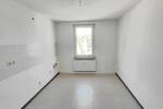 Etagenwohnung Zeitz - 2 Zimmer, 74 m&sup2;, 300&euro; | Angebot:23002163