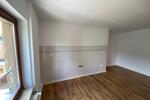 Dachgeschoßwohnung Greiz - 2 Zimmer, 68 m&sup2;, 340&euro; | Angebot:26462523