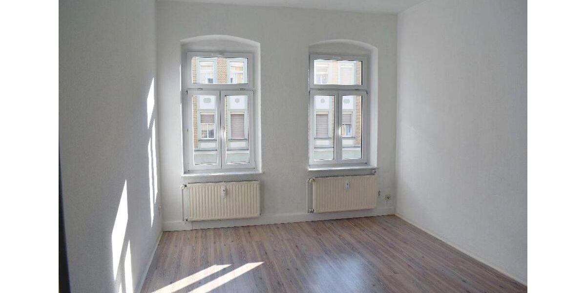 Etagenwohnung Gera Debschwitz - 2 Zimmer, 60 m&sup2;, 365&euro; | Angebot:26464157