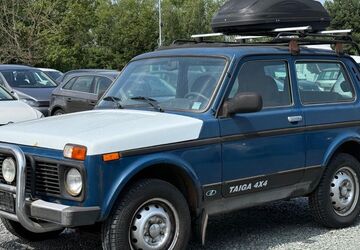 Lada Niva 116.931 km 2.990 &euro; Schleifreisen 07629
