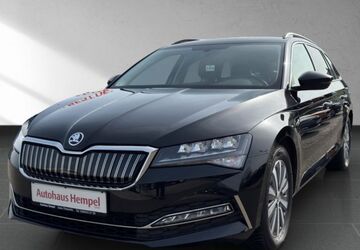 Skoda Superb 35.751 km 24.490 &euro; Gera 07548