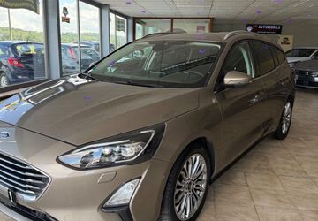 Ford Focus 145.000 km 10.799 &euro; Rositz 04617