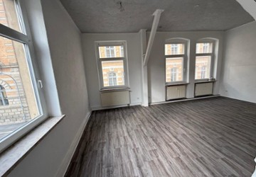 Wohnung Greiz - 4 Zimmer, 115 m&sup2;, 650&euro; | Angebot:25887625