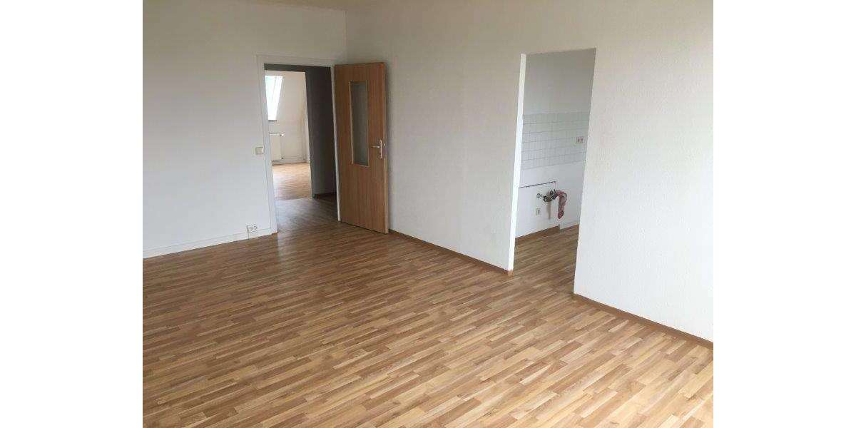 Etagenwohnung Gera - 2 Zimmer, 52 m&sup2;, 300&euro; | Angebot:27156624