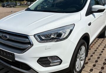 Ford Kuga 104.290 km 11.290 &euro; Triptis 07819