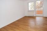 Etagenwohnung Werdau - 3 Zimmer, 59 m&sup2;, 340&euro; | Angebot:25428643