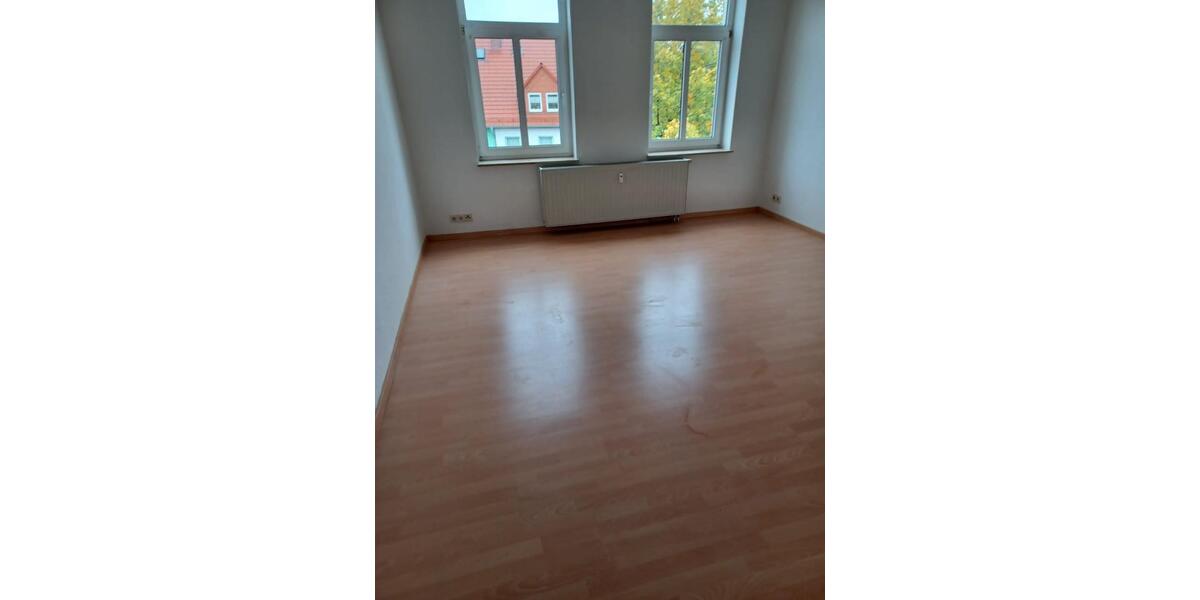Etagenwohnung Zeitz - 2 Zimmer, 64 m&sup2;, 306&euro; | Angebot:20677964