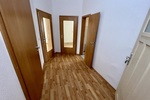 Wohnen in Gera-Debschwitz! Gemütliche 2 Raum-Wohnung. Bad mit Wanne und Fenster. - Etagenwohnung Gera Debschwitz | Angebot:26619880