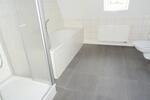 Dachgeschoßwohnung Werdau - 3 Zimmer, 99 m&sup2;, 580&euro; | Angebot:18259417