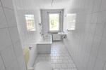 Etagenwohnung Zeitz - 2 Zimmer, 74 m&sup2;, 300&euro; | Angebot:23002163
