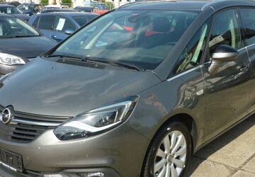 Opel Zafira 158.000 km 10.600 &euro; Gera 07548