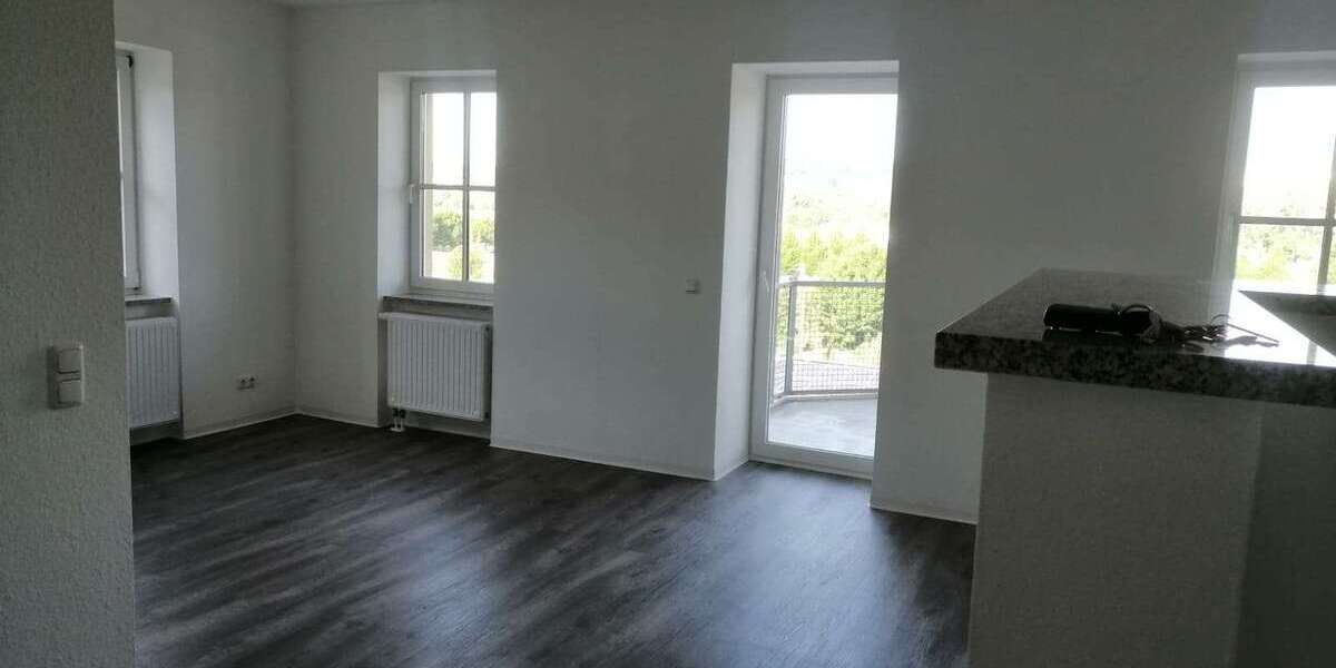Etagenwohnung Gera Ostviertel - 1 Zimmer, 48 m&sup2;, 288&euro; | Angebot:26989104