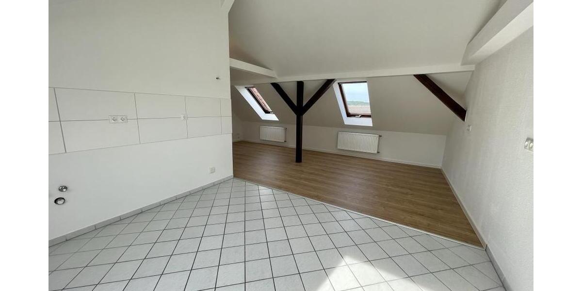Wohnzimmer & Küche