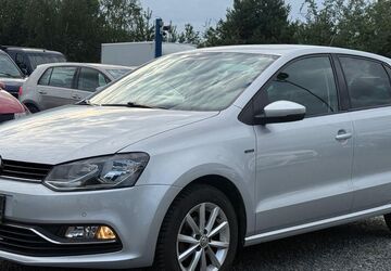 VW Polo 89.675 km 7.999 &euro; Schleifreisen 07629