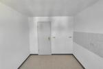 Etagenwohnung Zeitz - 2 Zimmer, 74 m&sup2;, 300&euro; | Angebot:23002163