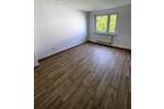 Etagenwohnung Weida - 3 Zimmer, 95 m&sup2;, 594&euro; | Angebot:21380005