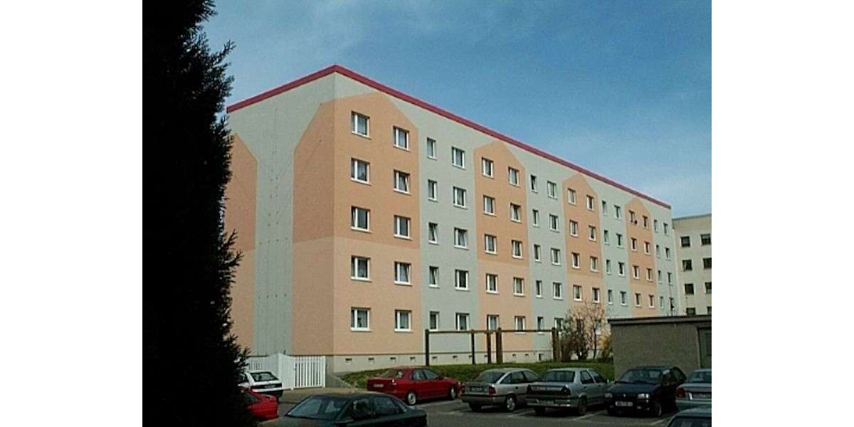 Etagenwohnung Altenburg - 2 Zimmer, 61 m&sup2;, 400&euro; | Angebot:27054992